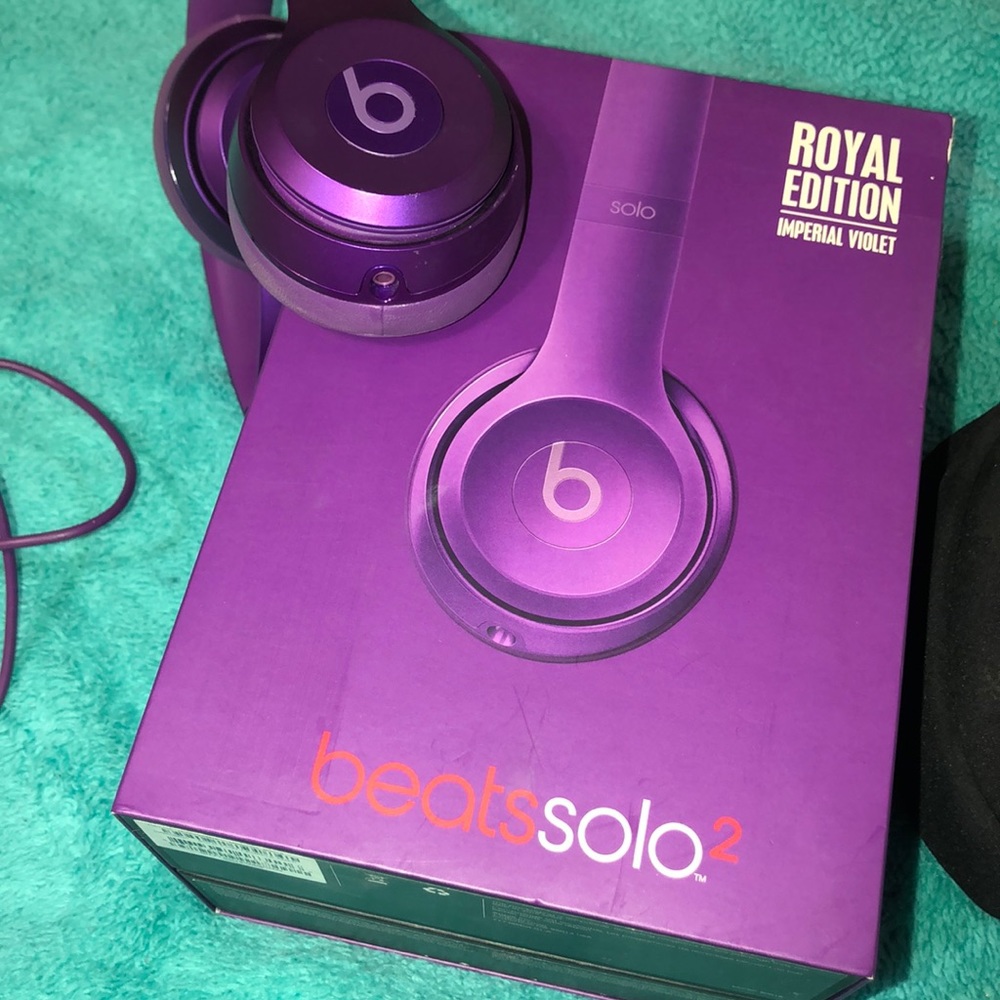 💜💜Beats headphones💜💜